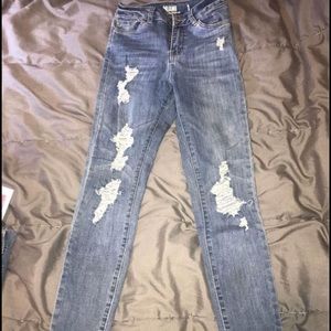 BRAND NEW jeans, never been worn!